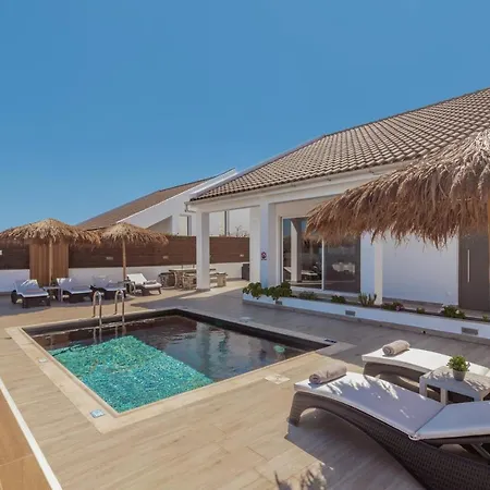 Luxury Cavo Mare Thalassa With Private Pool & Jacuzzi *