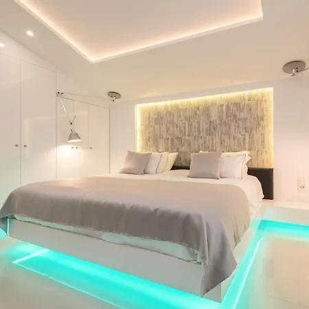 Luxury Cavo Mare Thalassa With Private Pool & Jacuzzi Villa *