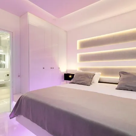 Villa Luxury Cavo Mare Thalassa With Private Pool & Jacuzzi *