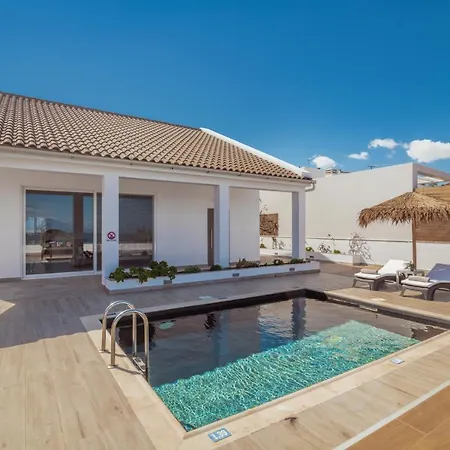 Luxury Cavo Mare Thalassa With Private Pool & Jacuzzi Plános