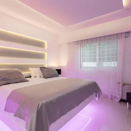 Villa Luxury Cavo Mare Thalassa With Private Pool & Jacuzzi *