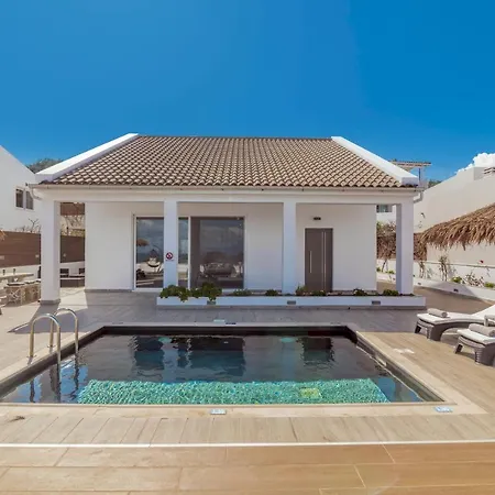 Luxury Cavo Mare Thalassa With Private Pool & Jacuzzi Plános